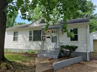 8550 Jenny Dr, Saint Louis, MO 63121