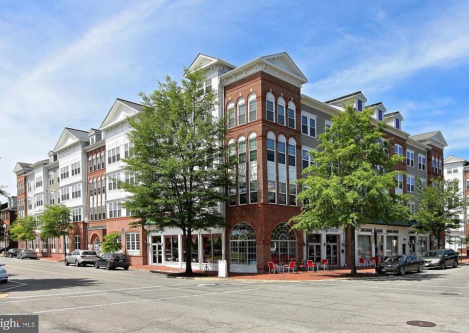 1st image of 191 Somervelle St APT 202