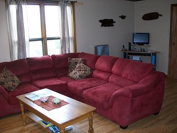 2nd image of 604 Logan St