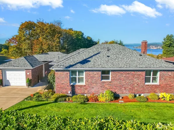 1912 Mountain View Avenue W, University Place, WA 98466