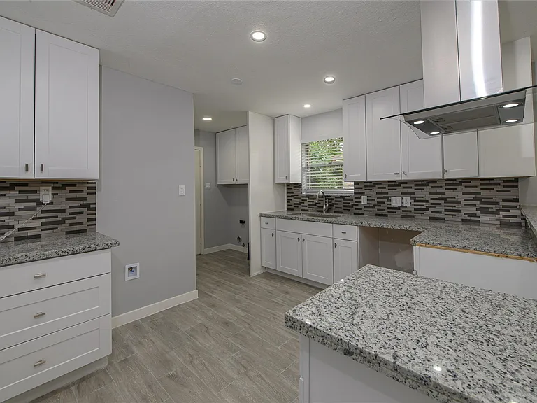12714 Bauman Rd — Photo 8