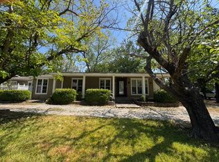 122 Pawnee Trl, Lake Kiowa, TX 76240