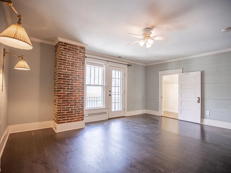 1021 Paris Ave — Photo 11