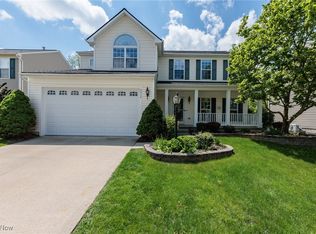4928 Treeline Dr, Brunswick, OH 44212