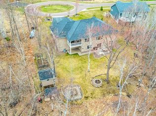 20 Mallard Ln, Duluth, MN 55811