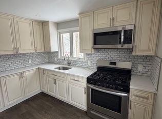 531 Walnut St, Ridgefield, NJ 07657