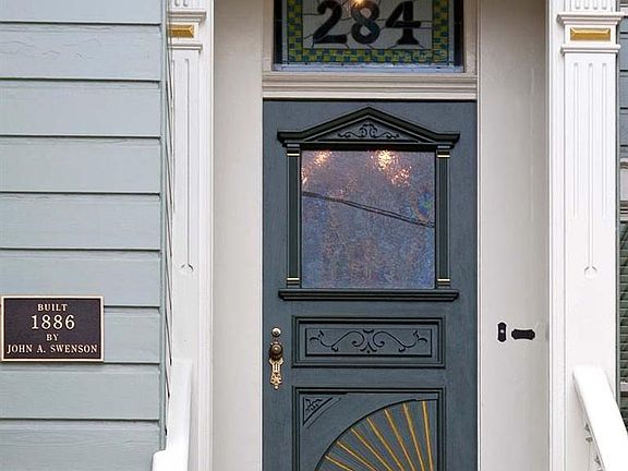 2nd image of 284 Collingwood St
