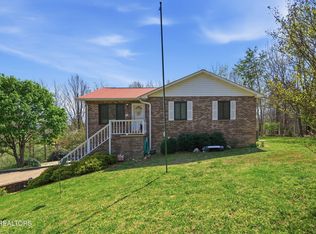 191 Ashley Ln, Oneida, TN 37841