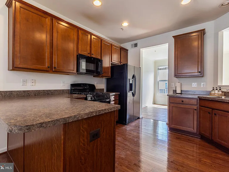 15304 Pocopson Creek Way — Photo 11