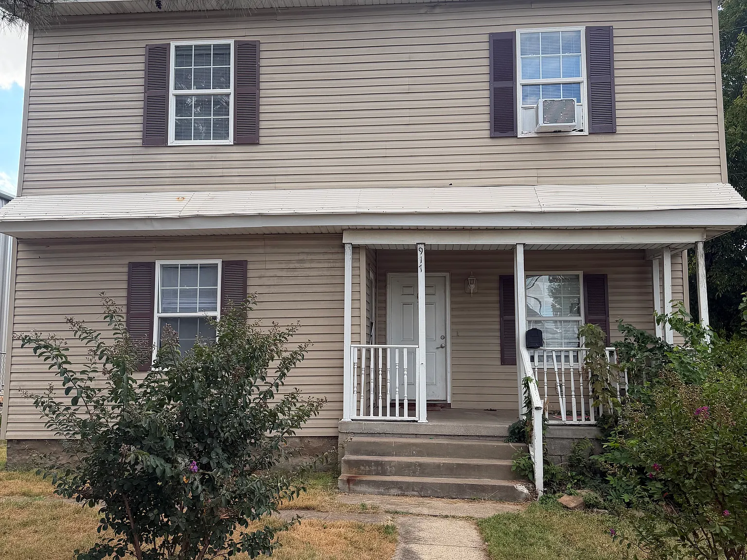 4 bed, 1676 sqft, $1,450 — Photo 1