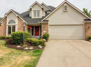 121 Red Eagle Pass, Fort Wayne, IN 46845