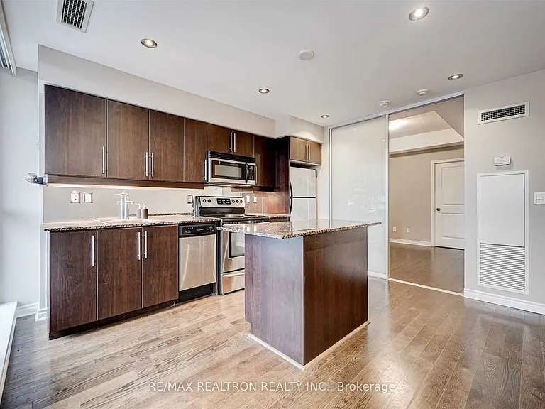 2885 Bayview Ave #223 — Photo 1