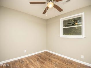 600 Goldfinch Ave, Knoxville, TN 37920