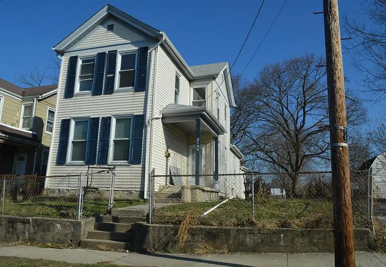 2146 Benninghofen Ave — Photo 2