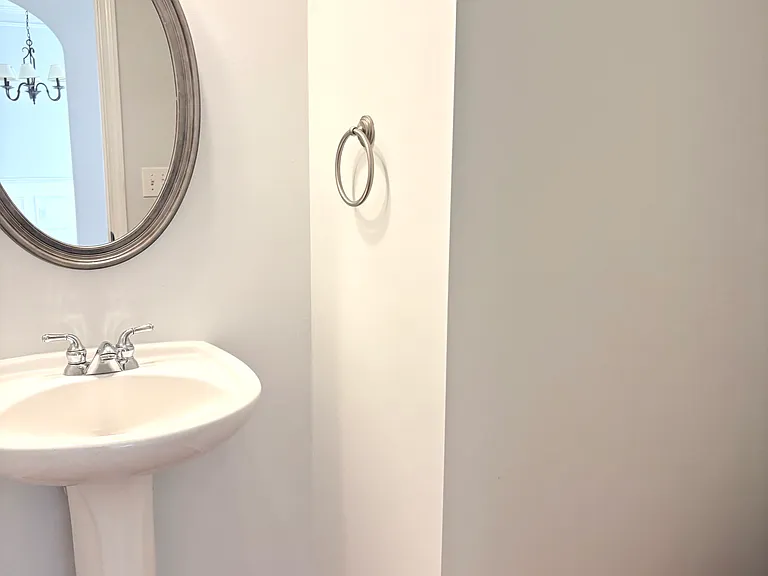 4026 Kingsley Park Ct — Photo 4