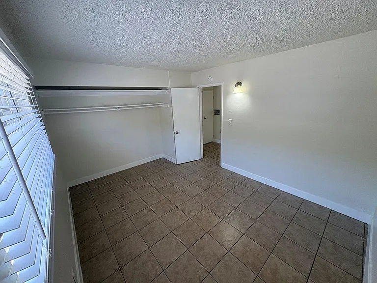 2 bed/1 bath in Beautiful Long Beach! — Photo 20