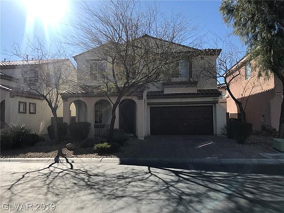 2nd image of 8237 Ranch Pines Ave