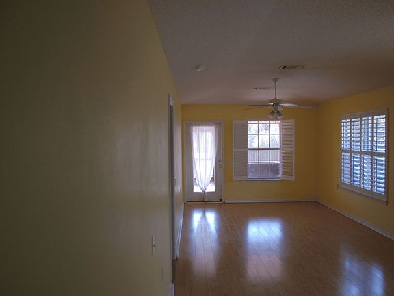 2nd image of 7794 Heirloom Dr