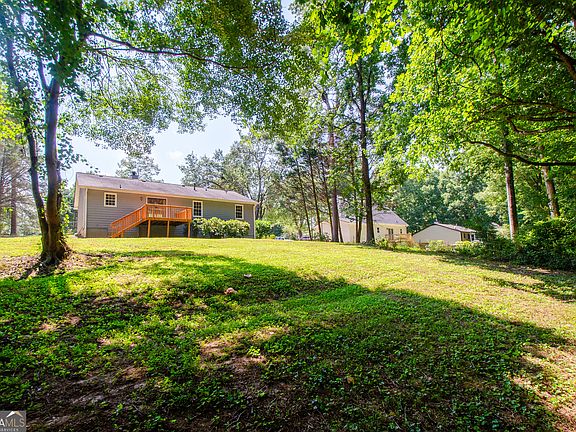 5th image of 2317 Verner Rd