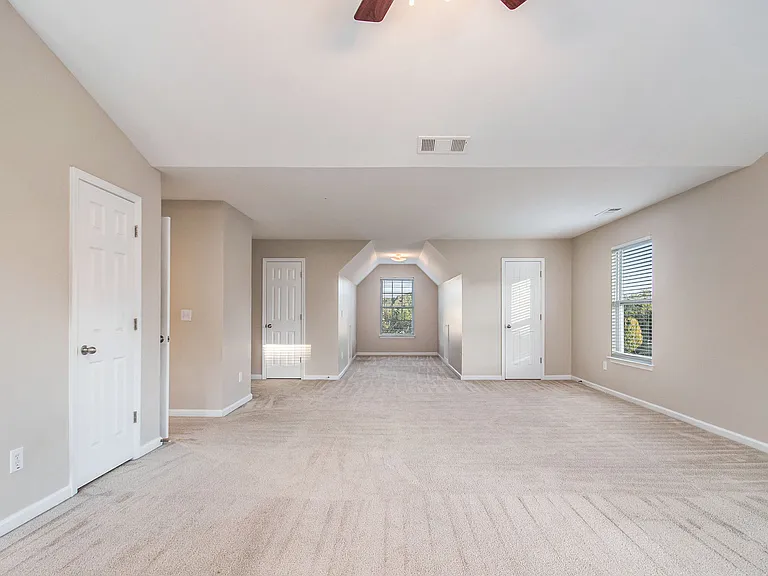 395 Sugarberry Ln — Photo 20