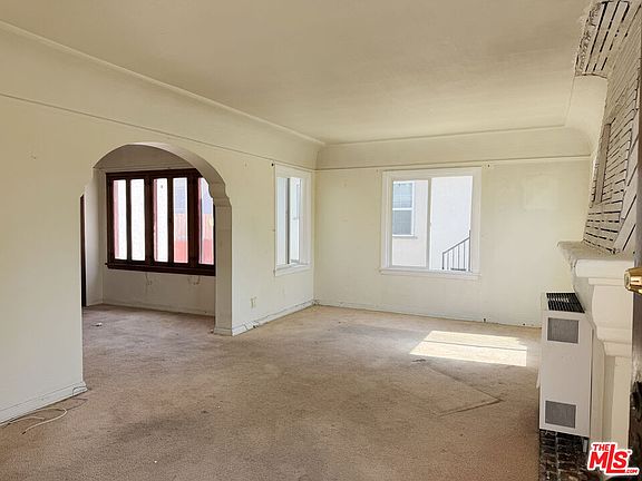 2nd image of 6574 Brayton Ave