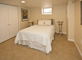 2504 Pinebrush Rd, Baltimore, MD 21209