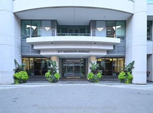 377 Madison Ave #224, Toronto, ON M4V3E1