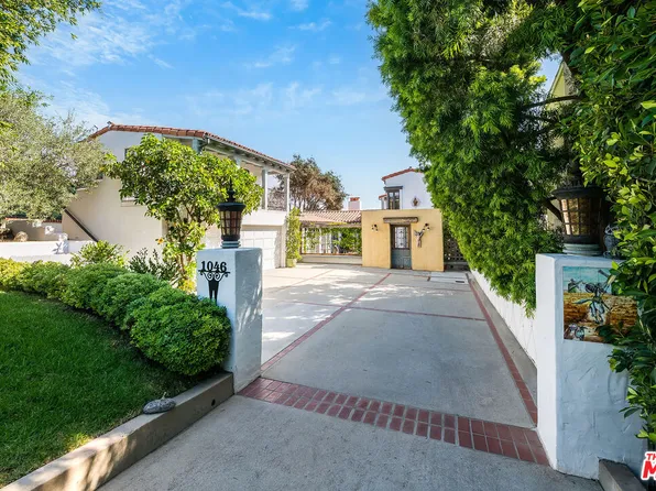 1046 Chautauqua Blvd, Pacific Palisades, CA 90272