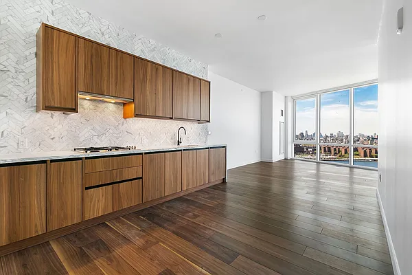 Rented by Compass | media 40