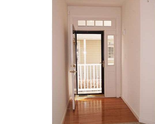 5th image of 120 Victoria Falls Ln