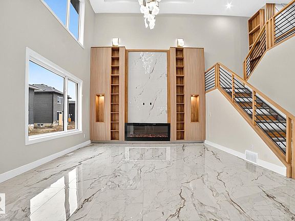 2nd image of 423 Robinson Blvd