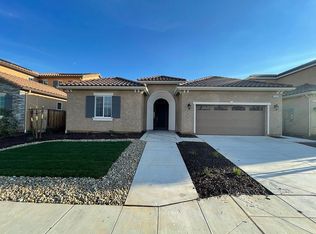 4284 Alamos Ave, Clovis, CA
