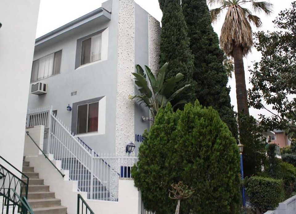 1st image of 1016 N Crescent Heights Blvd