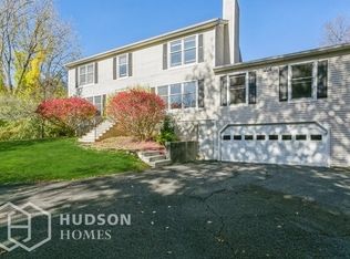 127 Briar Ridge Rd, Danbury, CT 06810