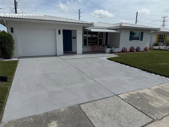 9975 41ST STREET N, PINELLAS PARK, FL 33782