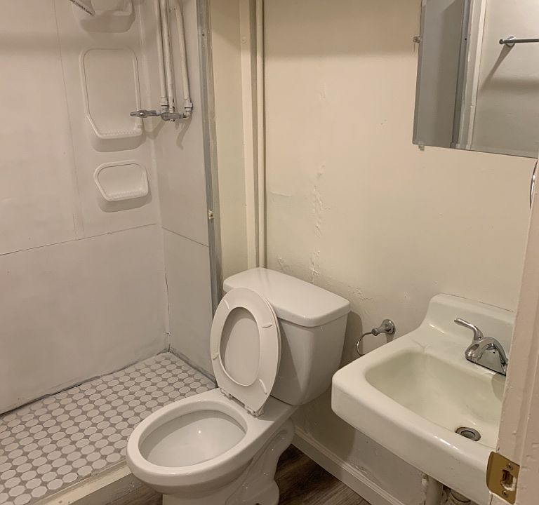Bathroom 209B_07032025