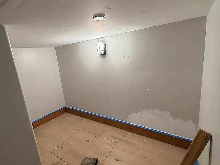 1139 Roy Ave — Photo 23