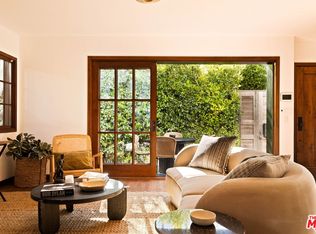 2504 Ocean Ave, Venice, CA 90291