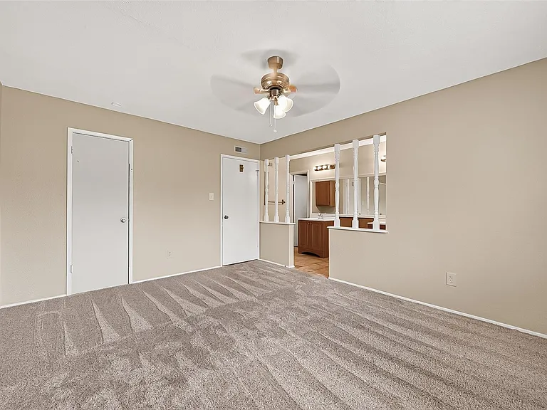 7410 La Granada Dr — Photo 29