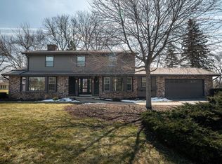 15305 Gebhardt Rd, Elm Grove, WI 53122