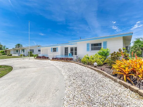 531 Sheridan Dr, Venice, FL 34293