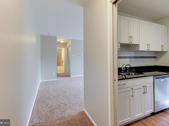 4th image of 7593 Gales Ct