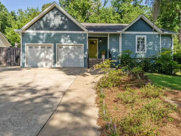 540 Forest Green Dr, Tallahassee, FL 32308