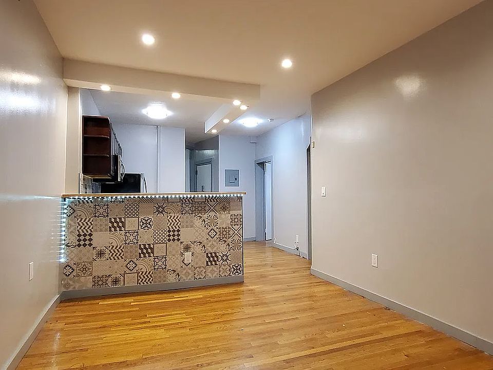 1st image of 337 E 115th St APT 1B