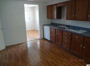 512 S 1st St, Carbondale, KS 66414