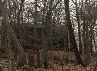 1199 E Mombasha Rd, Monroe, NY 10950