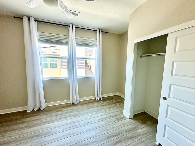 10912 Alderman Way — Photo 15