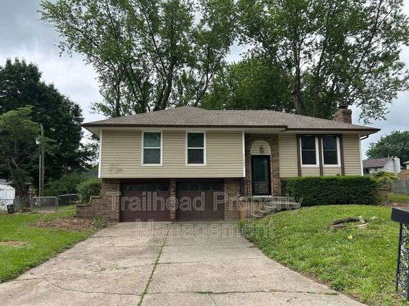 17005 E 7th Terrace Ct N