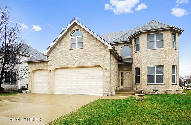 1st image of 240 McWalter Dr