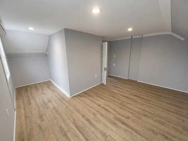 149 Van Rensselaer St #2 — Photo 6